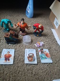 Disney video  game  pieces