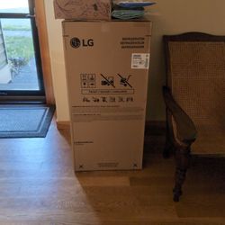 LG 6 cu. ft. Single Door Refrigerator