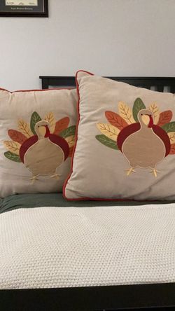 Thanksgiving pillows (2)
