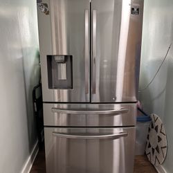 Samsung Stainless Steel Refrigerator 