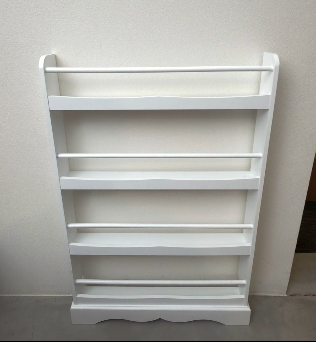 Book shelf
