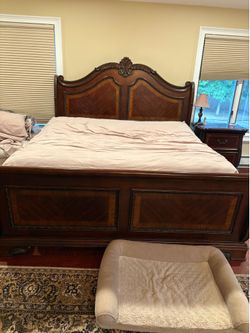 Bedroom set