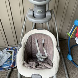 Graco Baby Swing