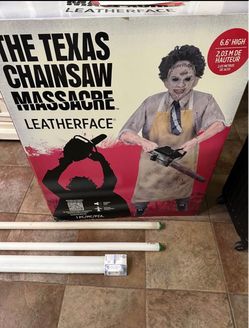 LEATHERFACE Texas Chainsaw Massacre 6.5 Ft Lighted Animatronic Halloween