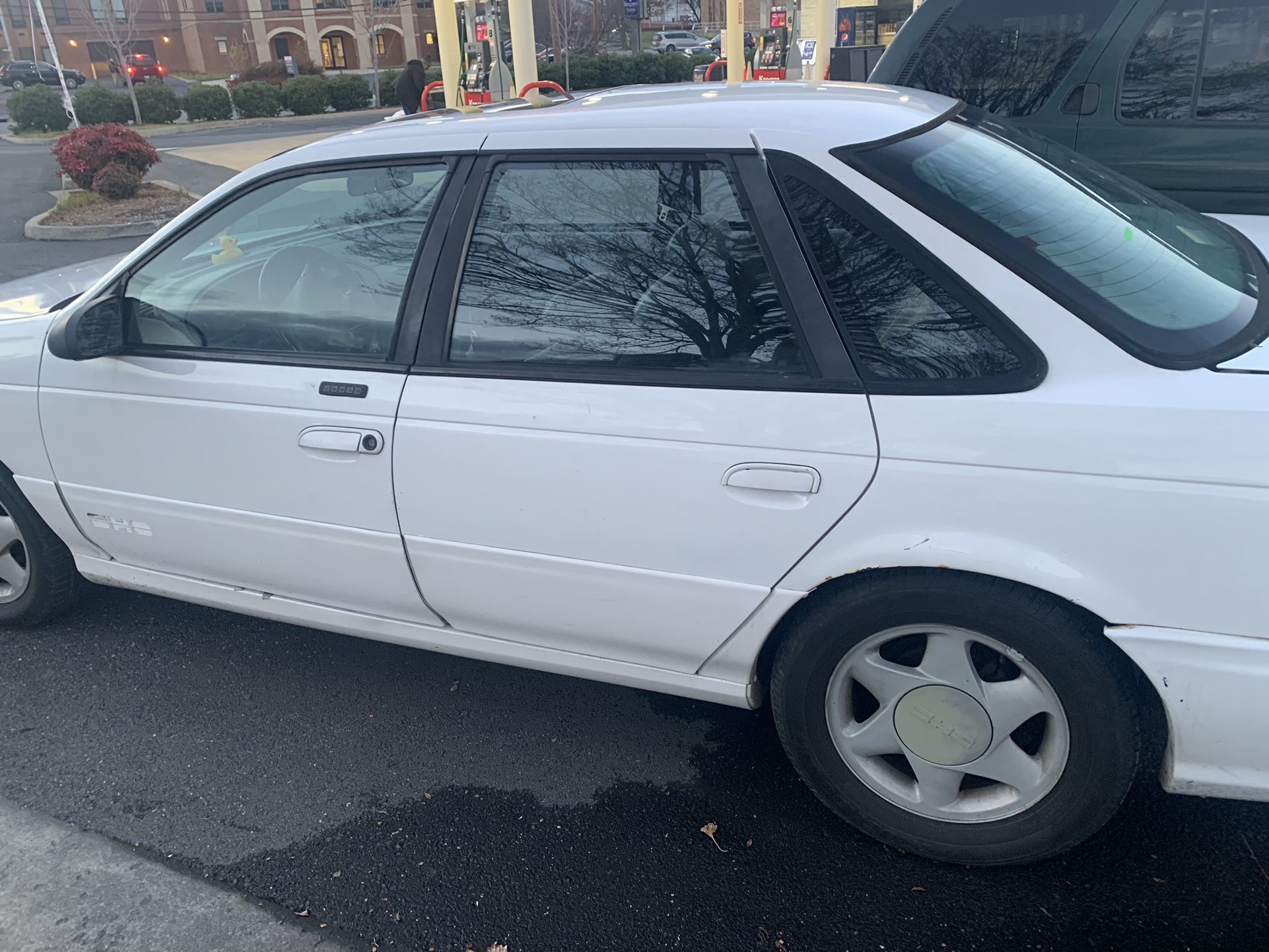 1995 Ford Taurus