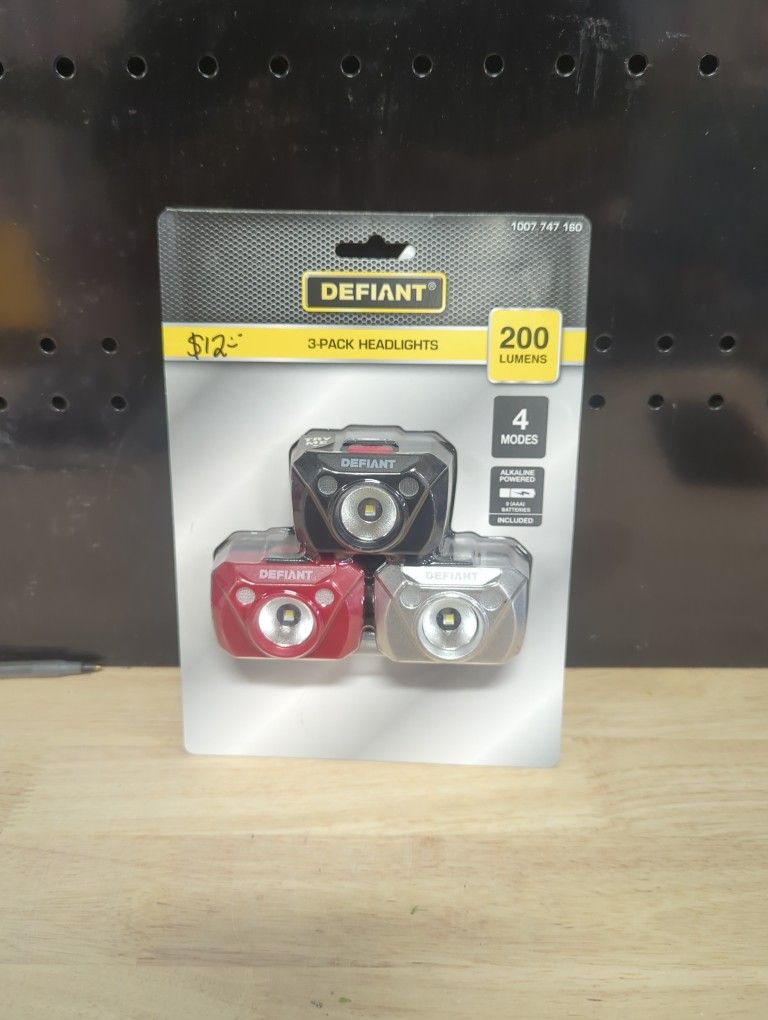 Defiant
200 Lumens Headlight (3-Pack)