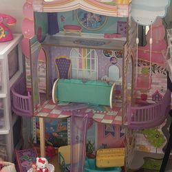Doll house