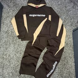 Brown Supreme Set