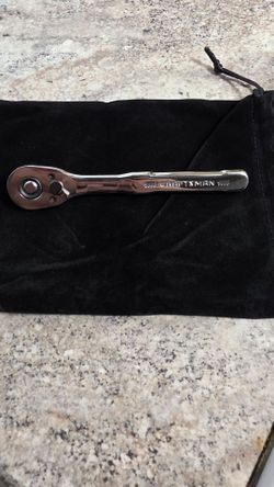 1/4" drive craftsman ratchet like new
