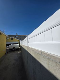 Vinyl  fence