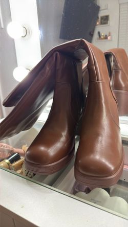Brown boots