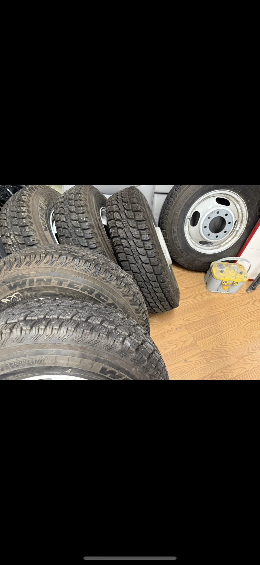 LT 215/85R16 Dually Tires (6)