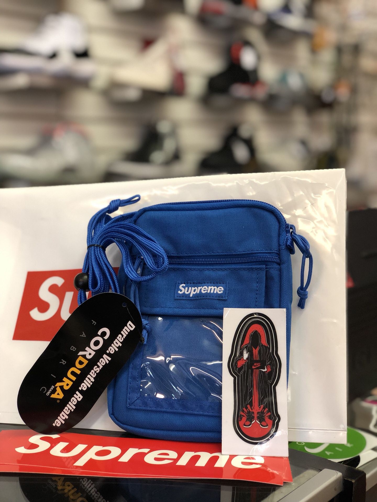 Supreme Royal Utility Pouch SS19 for Sale in Pittsburg, CA - OfferUp