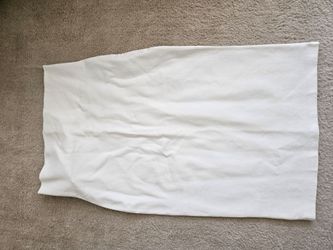 BNWT white pencil skirt
