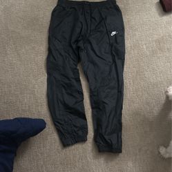 NIKE BLACK JOGGERS SIZE XL
