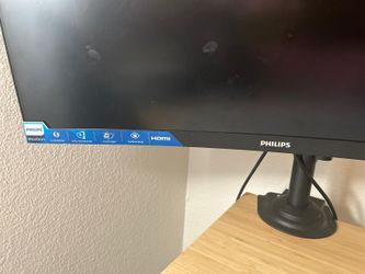 Philips Curved Display Monitor-in Great Condition