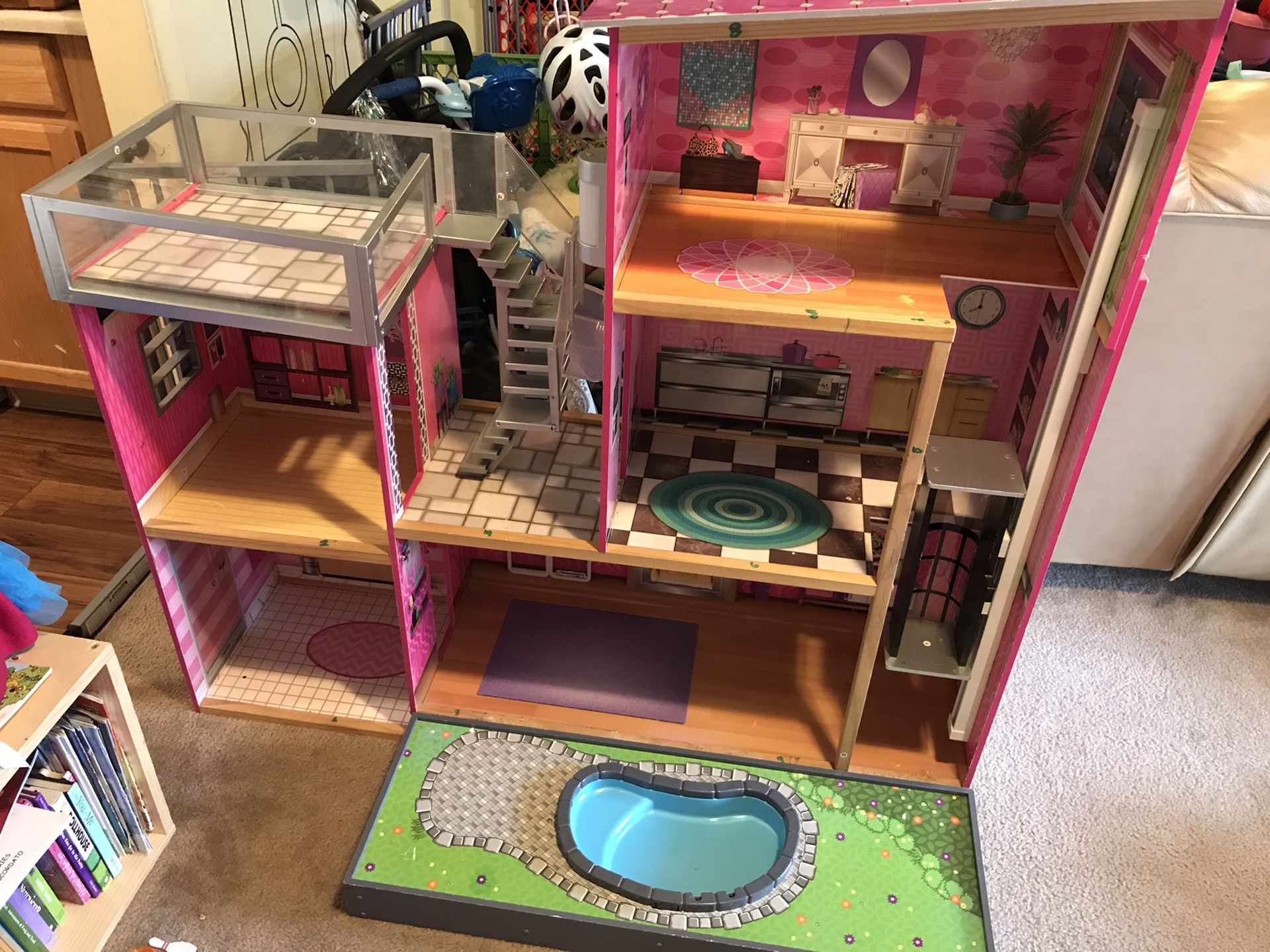 Barbie doll house