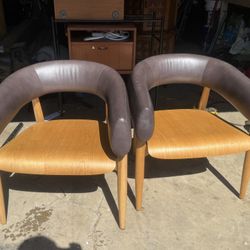 Pair Chair Wood Leather 