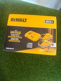 DeWALT 20v  XR 2 power pack 8.0 and 12p fast Charger