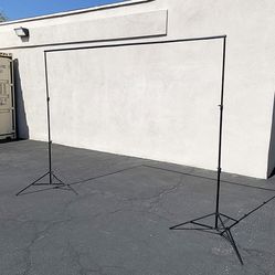 (New in Box) $35 Heavy Duty Backdrop Stand 8.5x10 FT with Carry Bag and Clips 