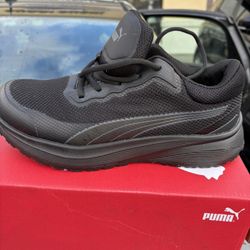 Puma Slip Resistant Work Shoes, Size 9 1/2 Women’s