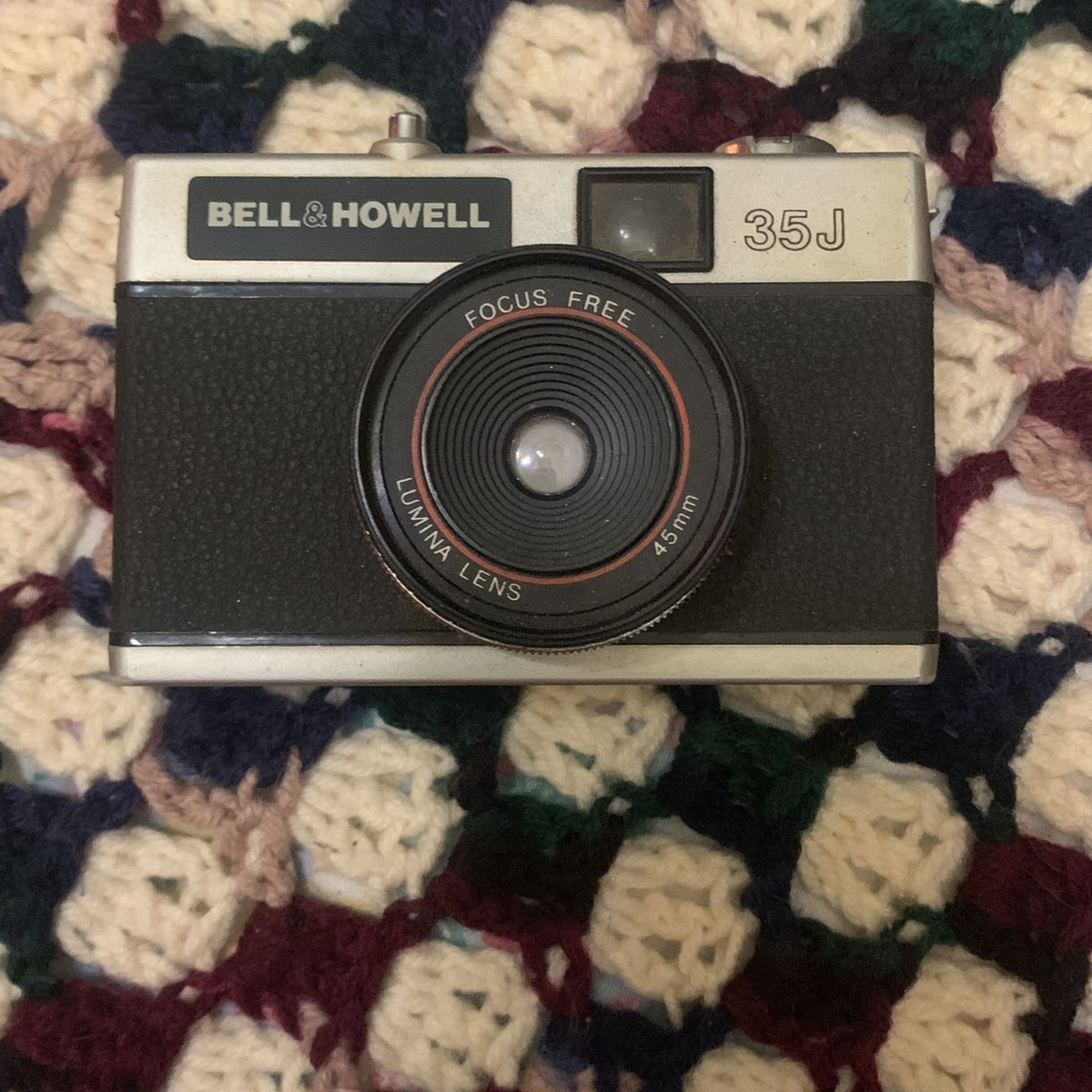 Bell And Howell 35J Camera 
