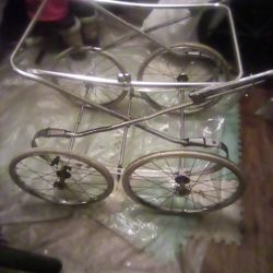 OLD BABY STROLLER 