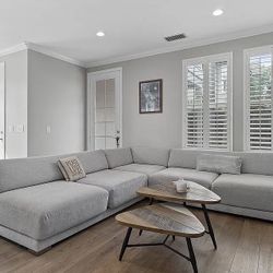 CB2 Familia Gray Sectional Sofa Washable Perfect Condition 