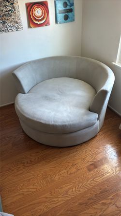 Oversized Lounge Chair