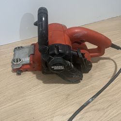 Black & Decker 3 In. x 21 In. Belt Sander