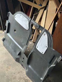 2008-2019 Dodge Caravan Bottom Center Splash Guard