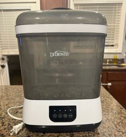 Dr browns bottles and bottle sterilizer