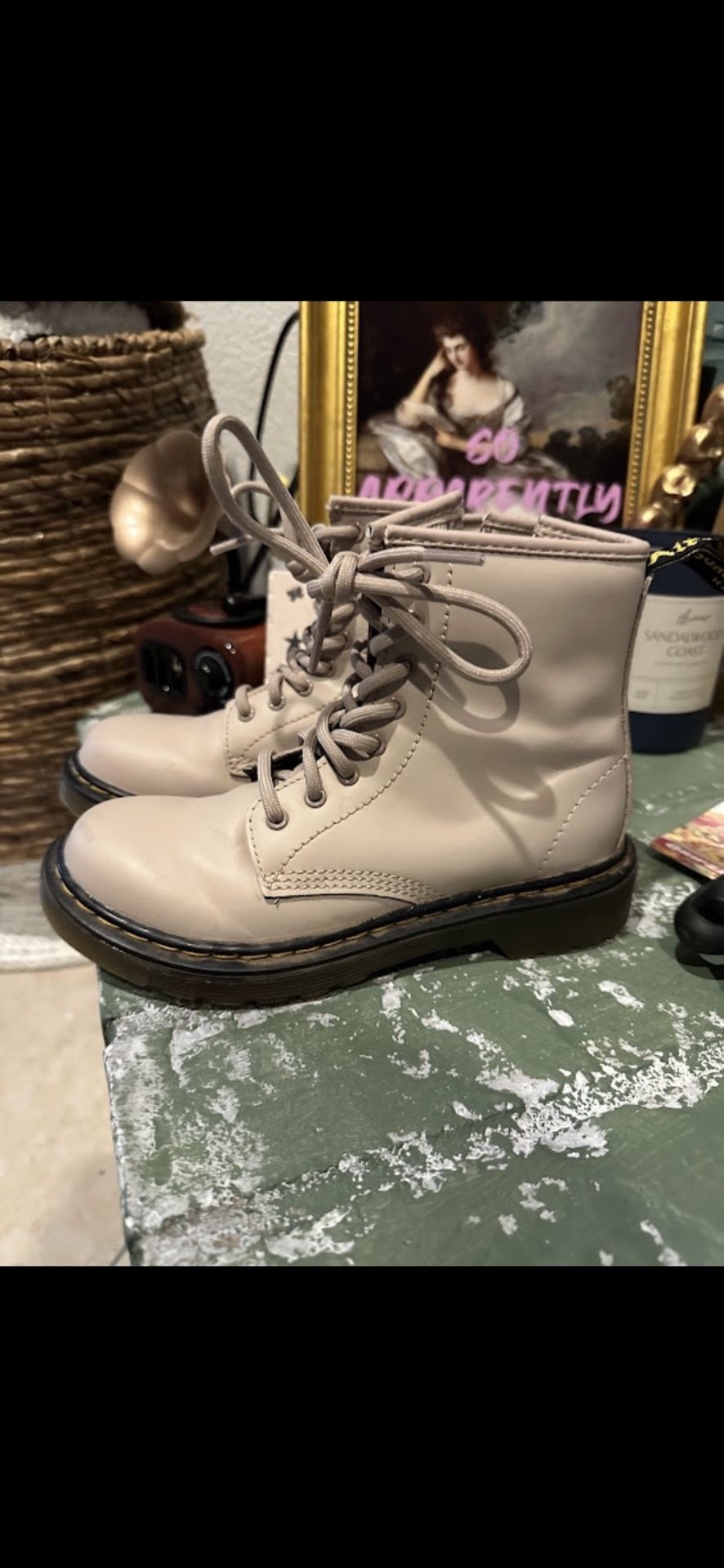 Girls Size 1 Pink Dr Martens