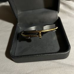 Solid Gold Juste en Clou style Bracelet