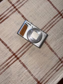 Canon sx740