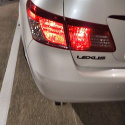 Lexus Es 350 Tail Light