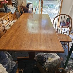 6 Foot Oak Dining Table And 5 Chairs