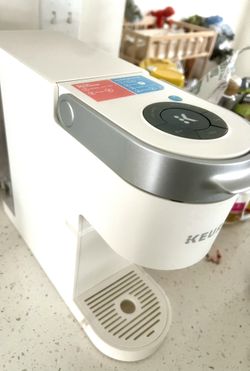 White Keurig Coffee Machine 