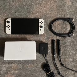 Nintendo Switch OLED in Great condition
