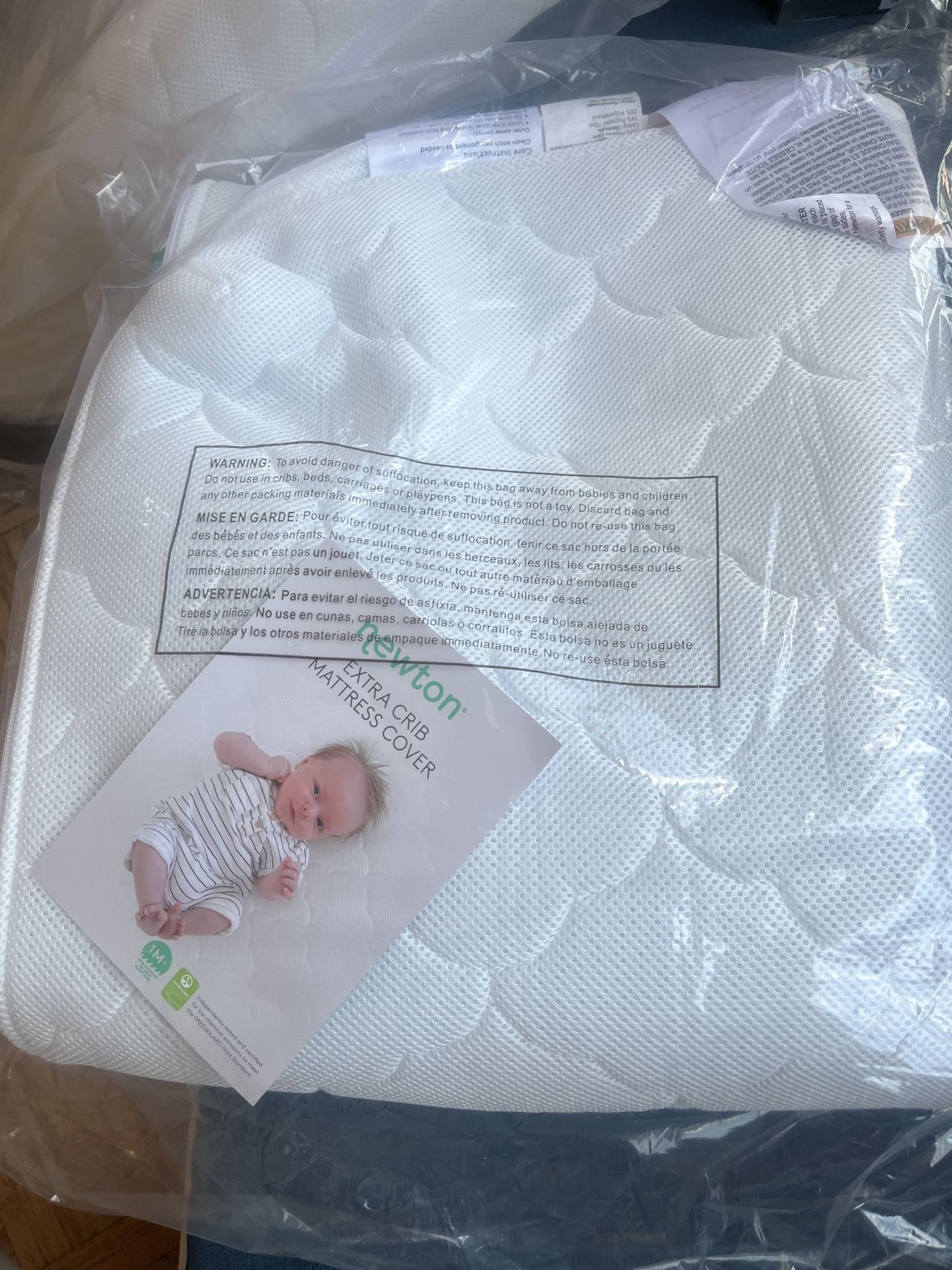 Newton Extra Waterproof Crib Mattress Cover (Brand New)