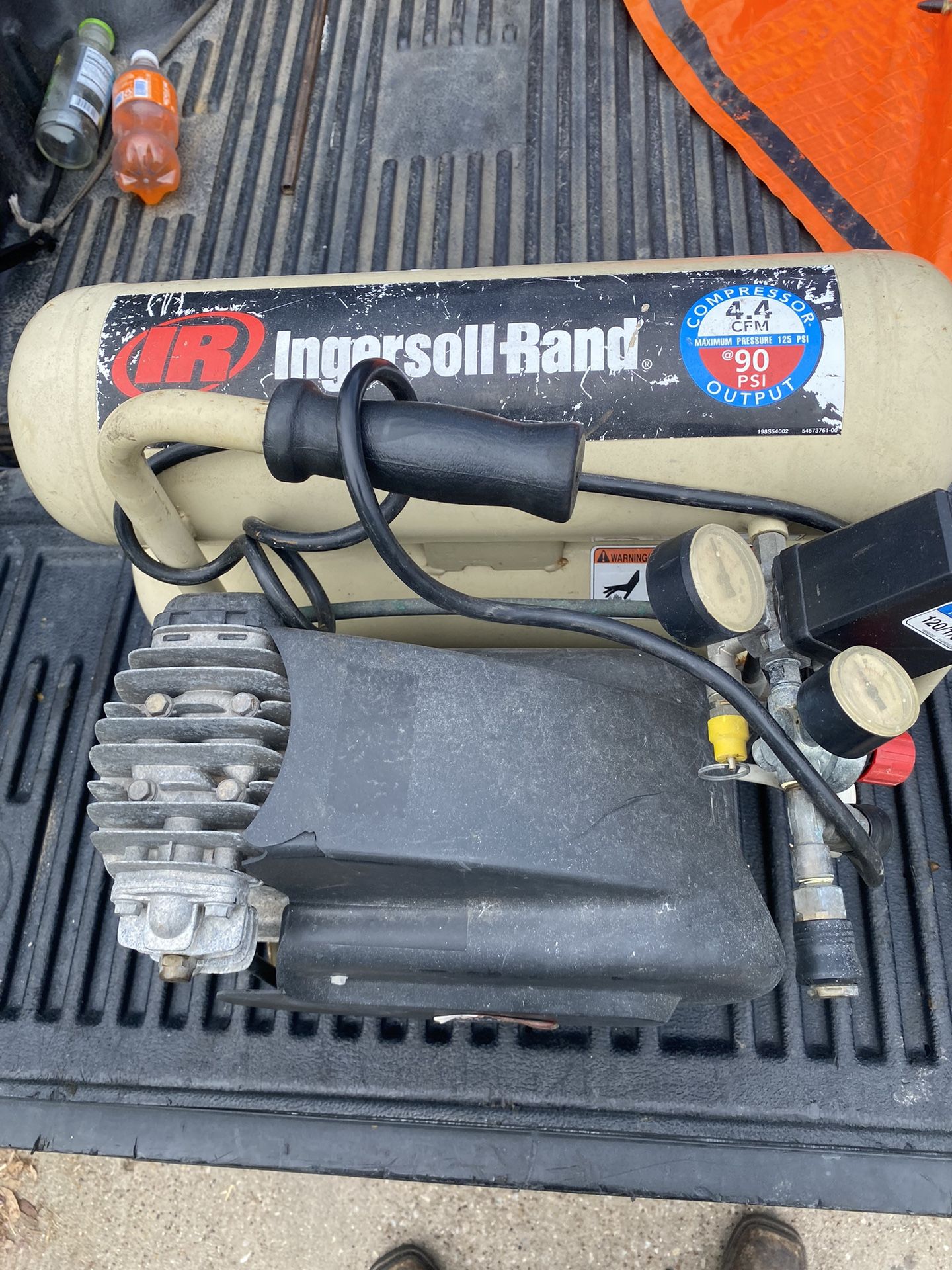 Ingersoll-Rand DD2T2 14.5 Amp 2-Horsepower 4-1/2-Gallon Oiled Twin Compressor Pump, Dd2T2 - Designed for use with Ingersoll Rand Air Compressors