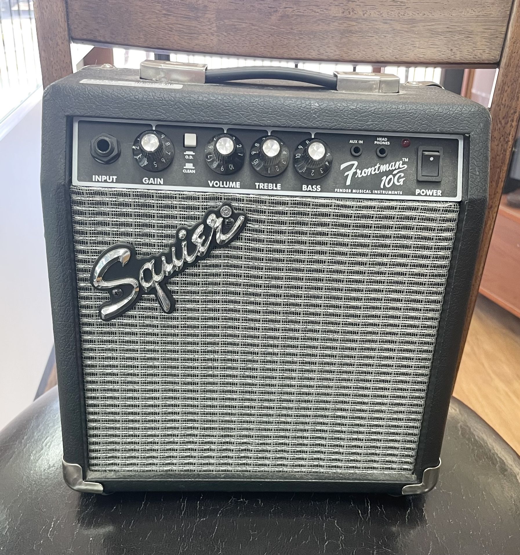 Squier Frontman 10g Practice Amp