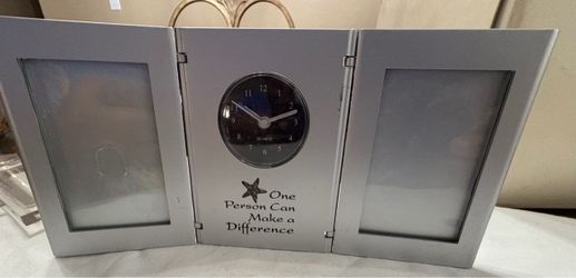 Trifold Silver Desk Clock with Dual Photo Frames - Inspirational Quote