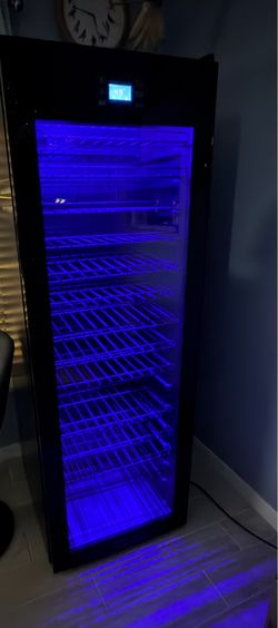WINE ENTHUSIAST 166 BOTTLE WINE COOLER