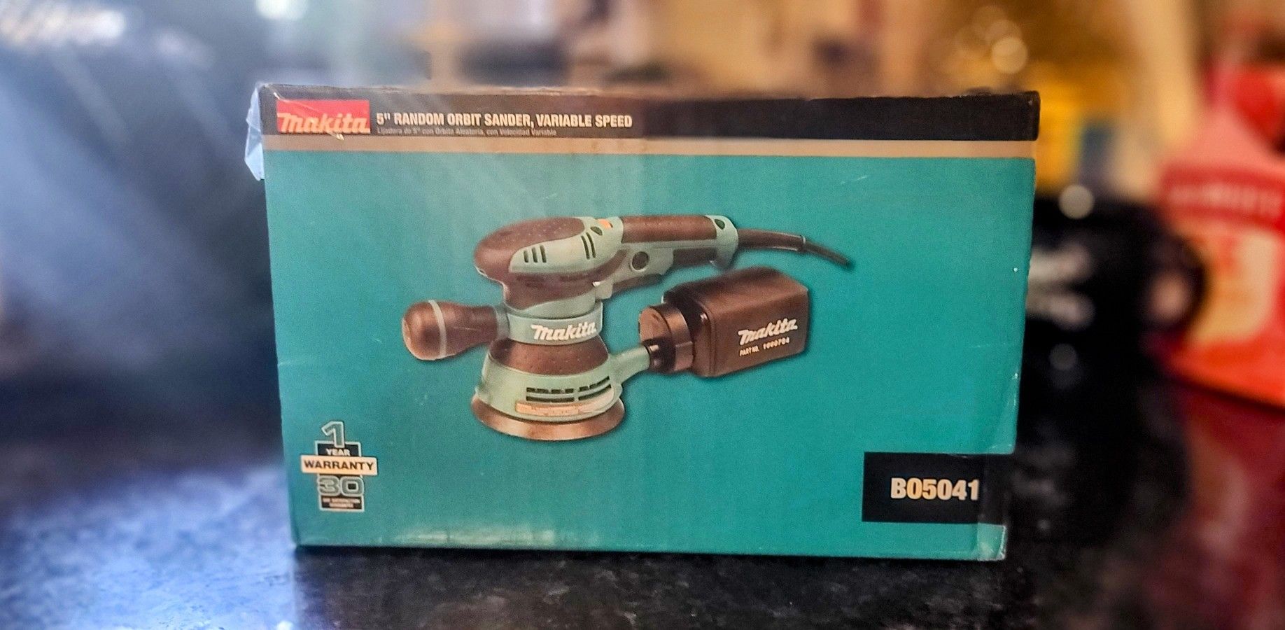 Makita
3 Amp 5 in. Corded Variable Speed Random Orbital Sander with Dust Bag