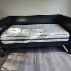 Black Bed Set For Sale 