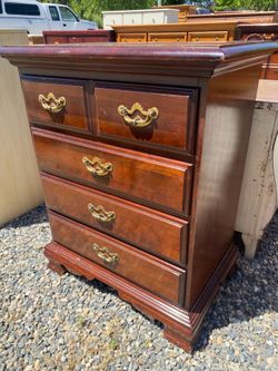 Small dresser or nightstand by Thomasville