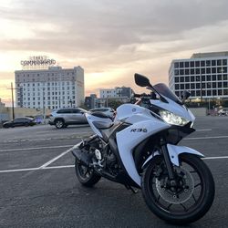 Yamaha r3