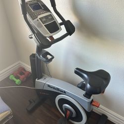Exercise Bike - NordicTrack Elite 4.4