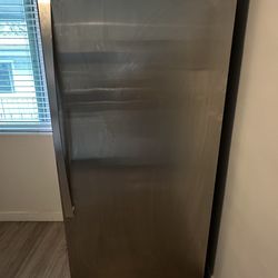 Refrigerator for sale